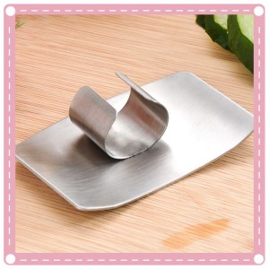 切菜不銹鋼護手器 手指保護切菜護指器 廚房必備小物
