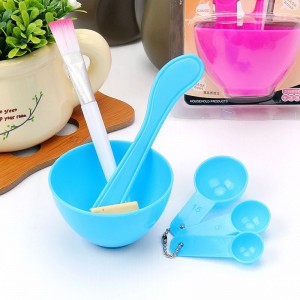 DIY面膜必備美容組合工具（面膜碗+棒+刷+計量器）四合一