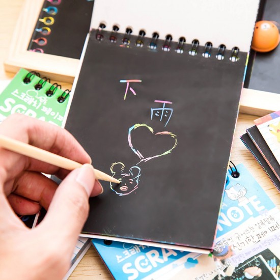 DIY手繪刮畫本 塗鴉本 彩色DIY趣味刮畫本