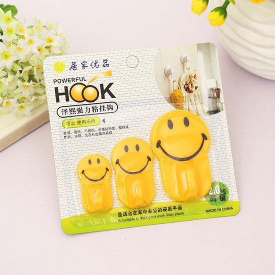 可愛笑臉掛鉤 強力無痕黏貼掛勾 塑膠掛鉤 3入裝