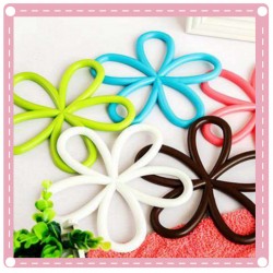 花朵造形隔熱墊 防滑PVC鍋墊 廚房碗盤餐墊