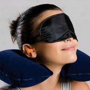 長途旅遊紓壓三件組 遮光眼罩 U枕 護頸枕 充氣枕 防噪耳塞 旅行必備三寶