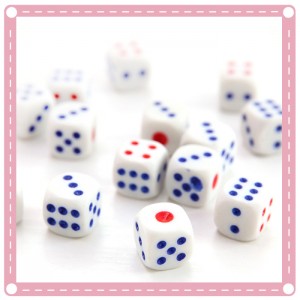 組合圓形彩色骰盅 帶5顆骰子