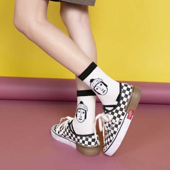 街頭風黑白人頭中筒襪 創意人物時尚潮流襪 秋冬必配襪子