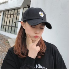 刺繡小花鴨舌帽 可愛雛菊日系棒球帽 時尚遮陽帽 百搭棒球帽