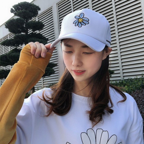 刺繡小花鴨舌帽 可愛雛菊日系棒球帽 時尚遮陽帽 百搭棒球帽