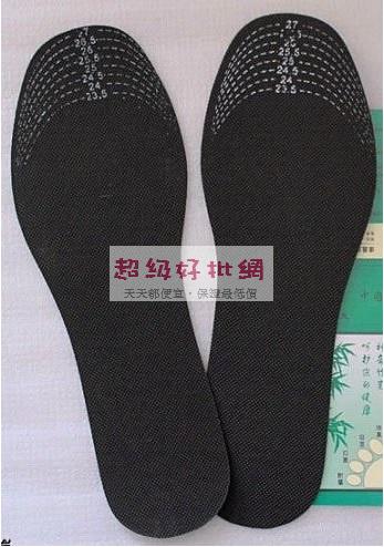 男女通用竹炭鞋墊 可裁剪除臭鞋墊 防臭吸汗鞋墊1