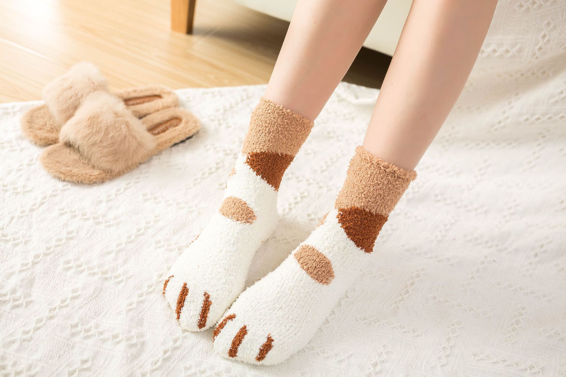 珊瑚絨貓爪中筒襪 可愛保暖冬季襪子 貓奴必備加厚中筒襪1